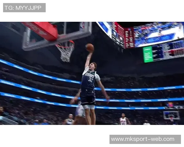 势如破竹的精彩瞬间弗拉格飞身大帽拉塞尔助攻浓眉空中暴扣