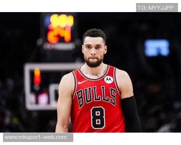 拉文第9次砍下40分以上并命中8记三分创历史新高仅次于水花兄弟与表演者