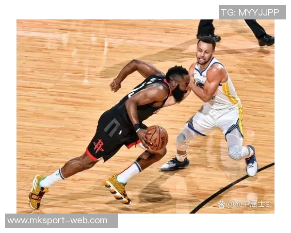 哈登生涯第四次单场十记三分创历史却仍落后库里二十三次