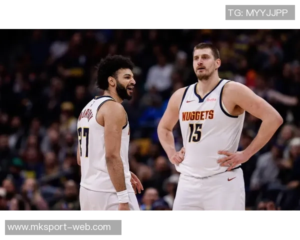 掘金对阵国王首发阵容公布约基奇穆雷携手出战琼斯迎生涯首次首发机会